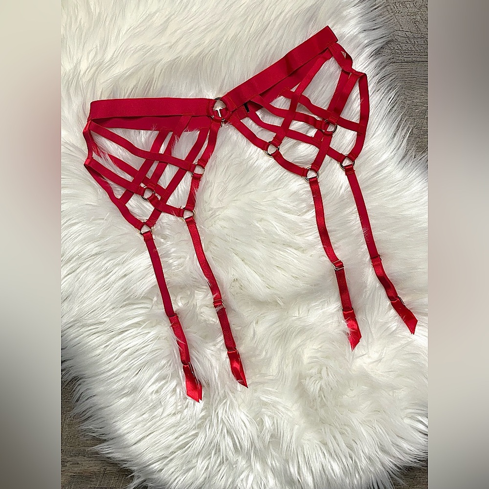 VS Red Strappy Garter Belt